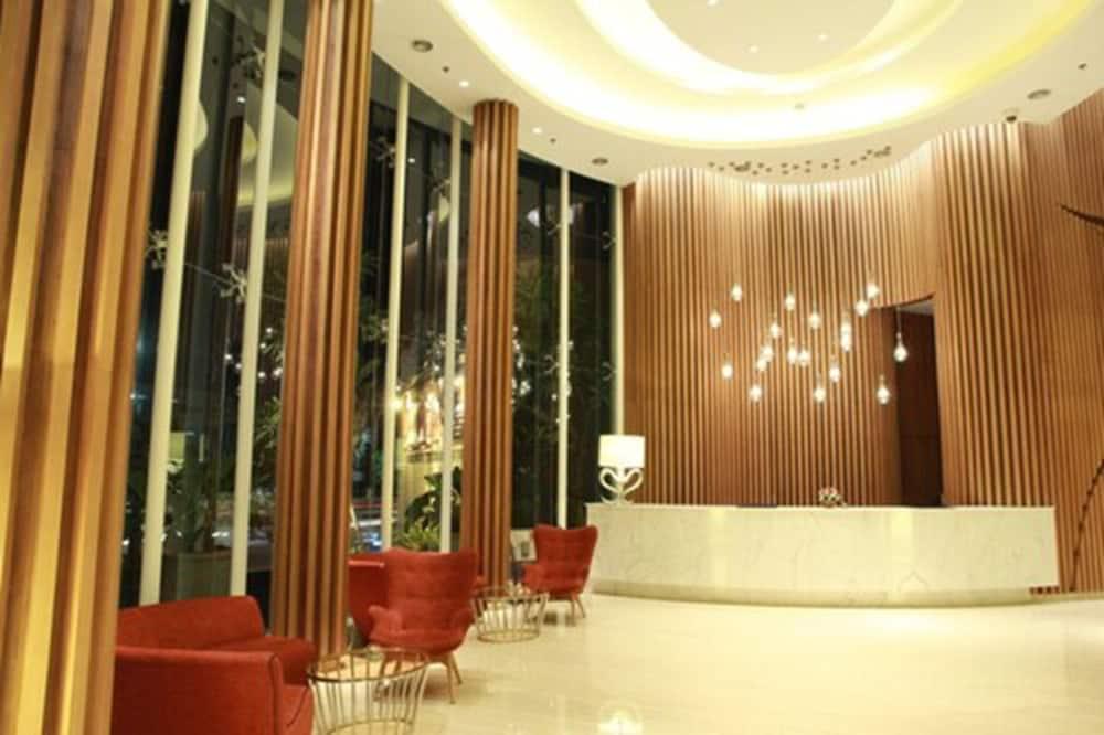 Soll Marina Hotel Serpong Exterior foto